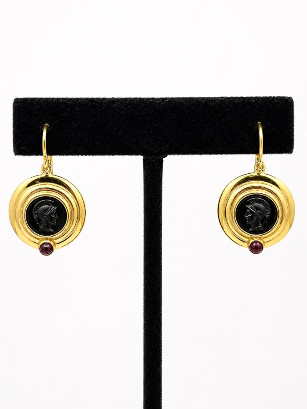 VINTAGE INTAGLIO EARRINGS Roman Soldier Black Red Cabochon Gold Tone Leverback
